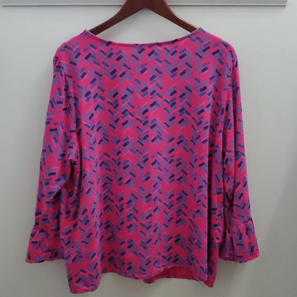 Fresh Produce Mosiac Ruffle Cuff Top In Raspberry Size 2X - Picture 7 of 8